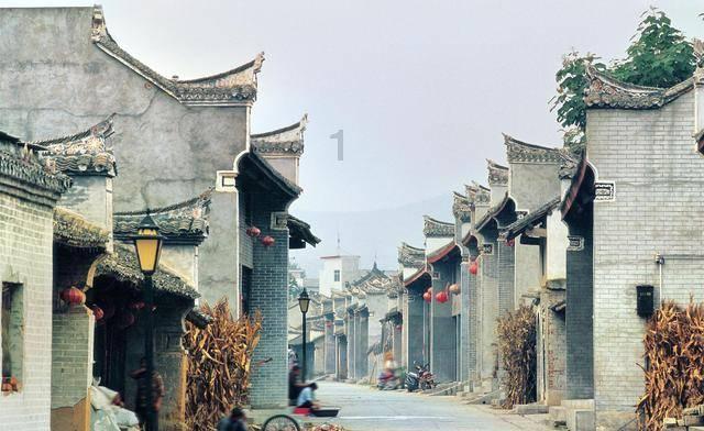 特斯拉2023年在美国加州电动汽车市场的销量占比大幅下滑